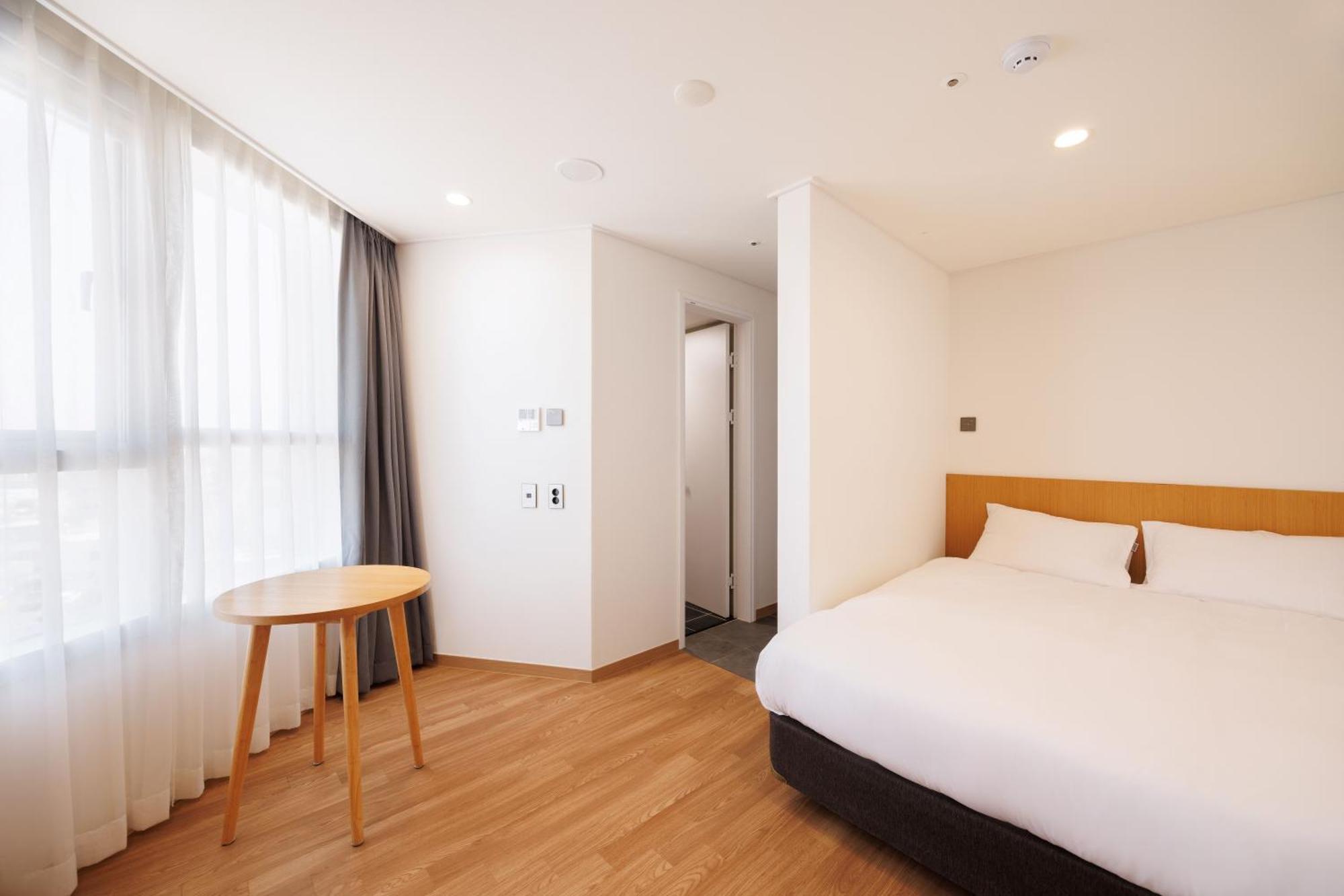 Kenny Stay Jeju Mosulpo Seogwipo Ngoại thất bức ảnh