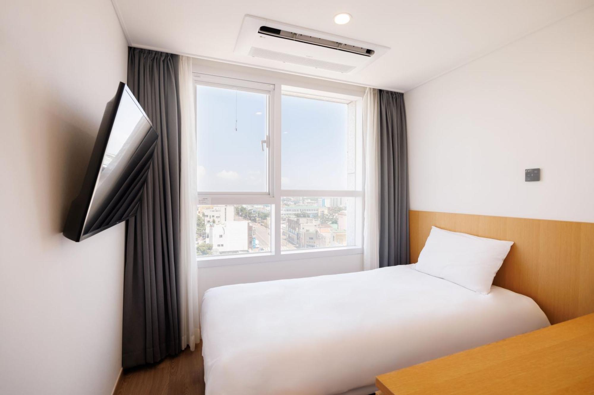 Kenny Stay Jeju Mosulpo Seogwipo Ngoại thất bức ảnh
